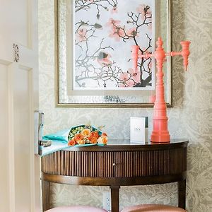 Deluxe King or Queen Room